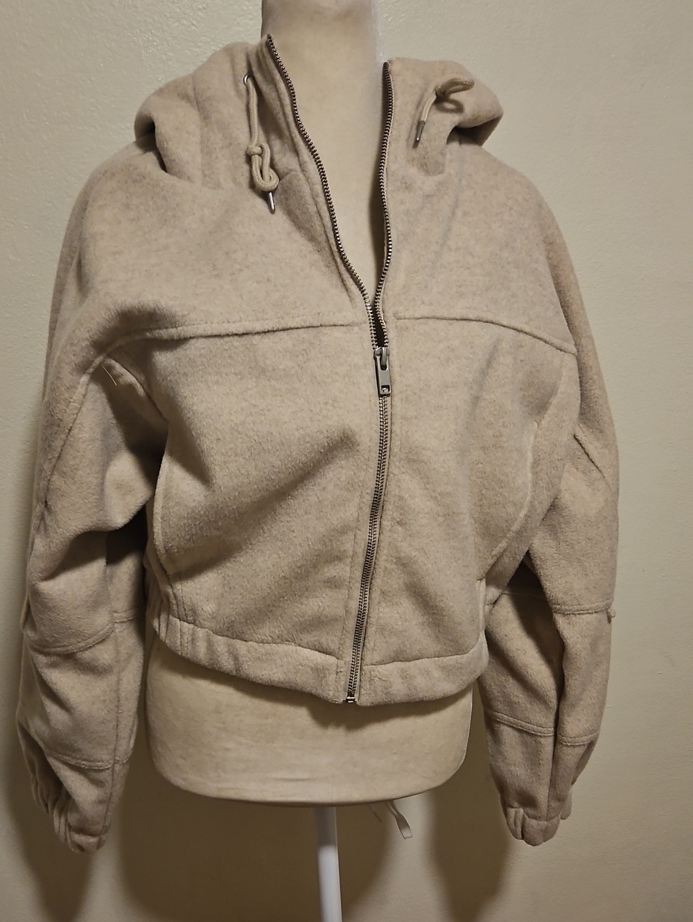 VILA Cream Hooded Zip Bomber Jacket NWOT